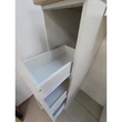 143cm magas kamra szekrény fedő lappal 143*30*60cm