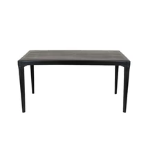 Odina műanyag kerti asztal Odina műanyag kerti asztal